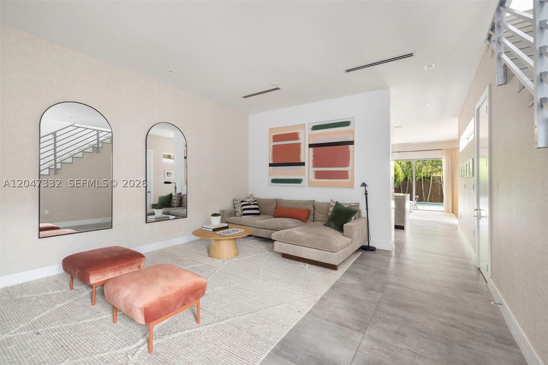Townhouse in Miami, Florida, United States 5 - 18354298