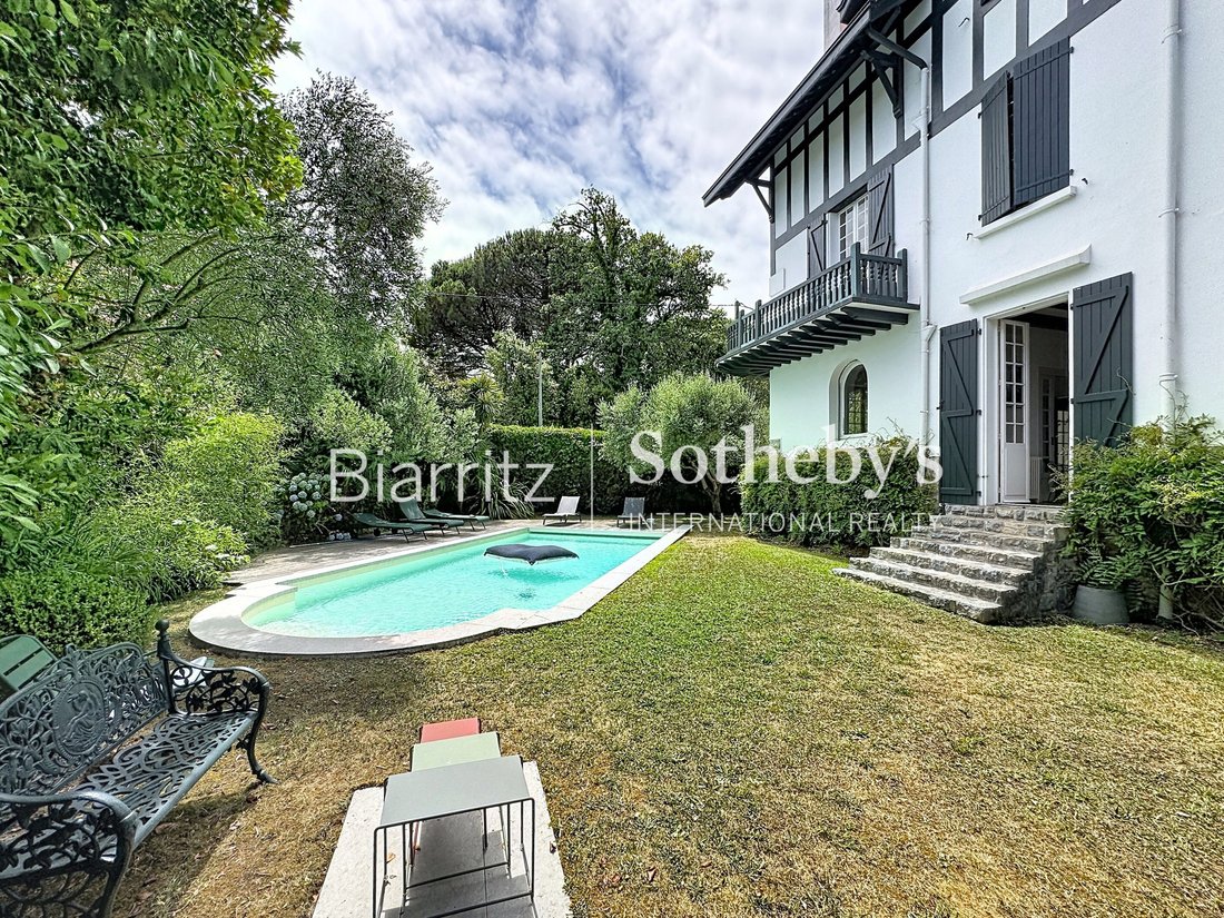 House in Biarritz, Nouvelle-Aquitaine, France 3 - 17666701