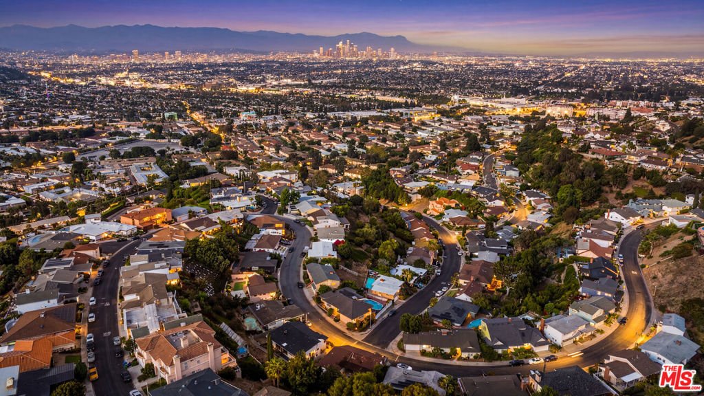 House in Los Angeles, California, United States 4 - 18329640