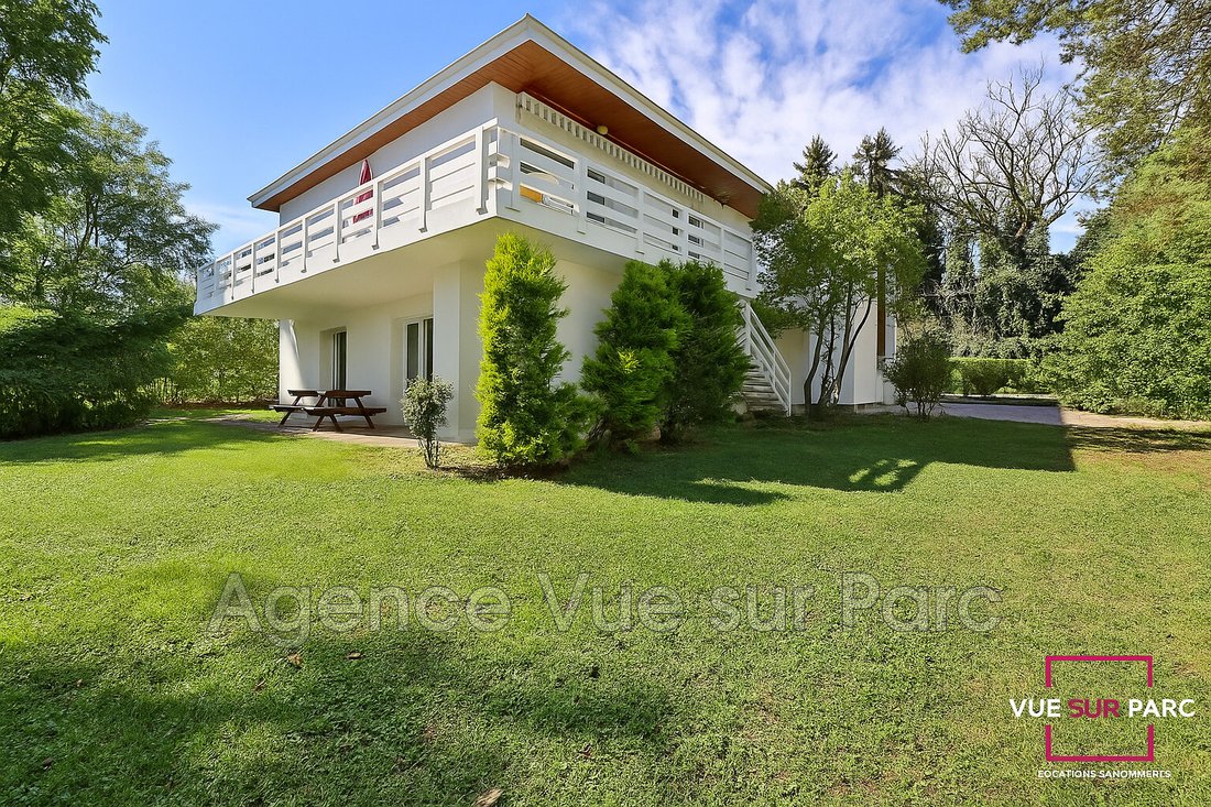 Villa in Francheville le Haut-Bruissin, Francheville, France 1 - 18352251