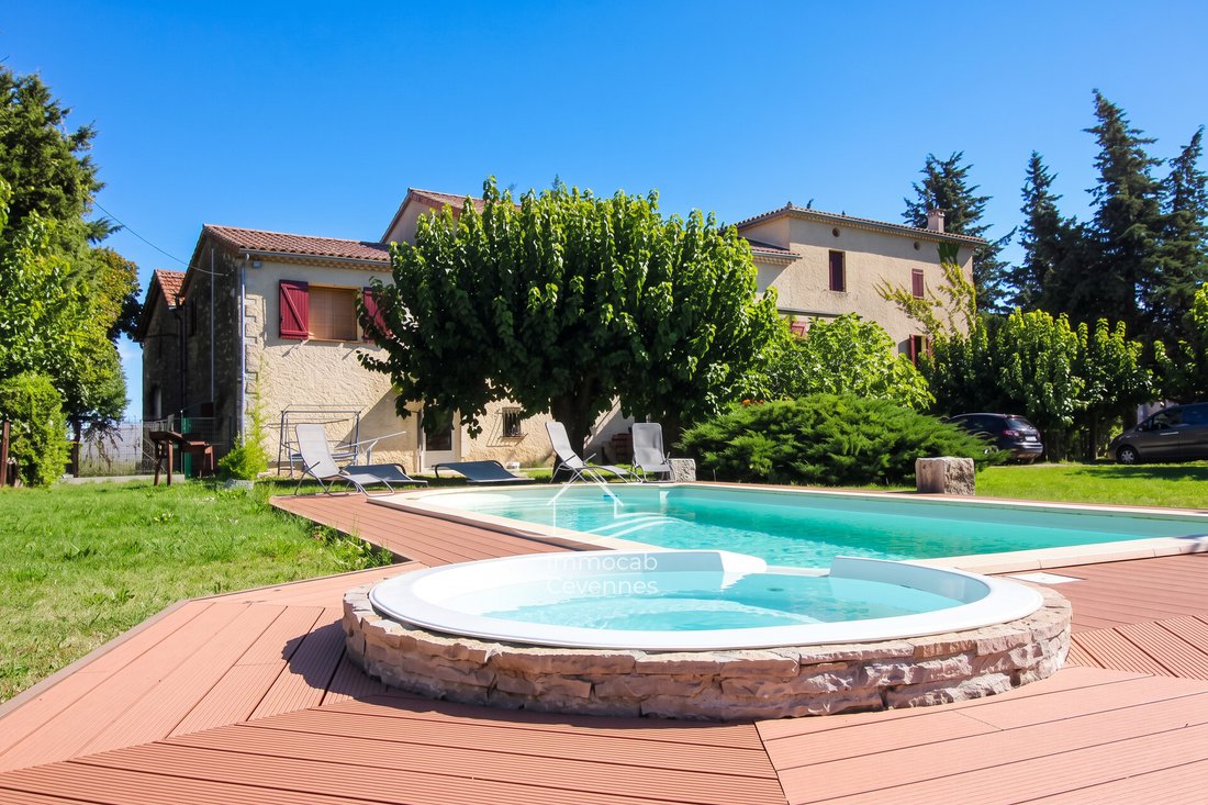 Villa in Saint-Hippolyte-du-Fort, Occitania, France 1 - 12627736