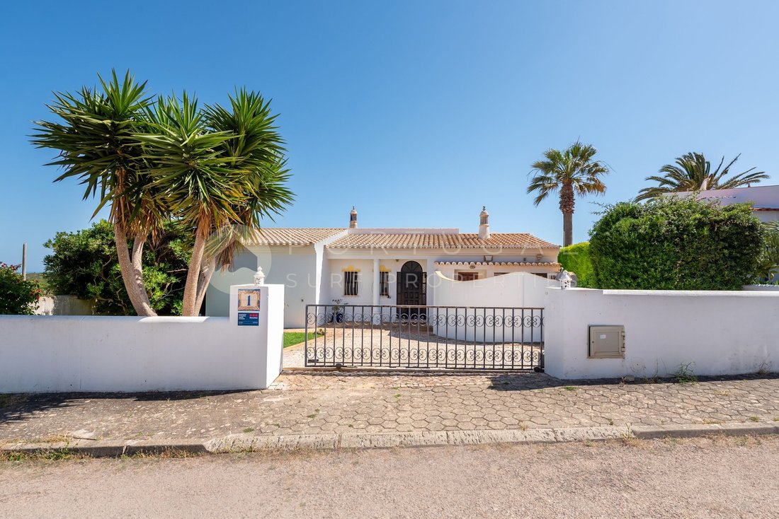 Villa in Vila do Bispo e Raposeira, Algarve, Portugal 3 - 18352934