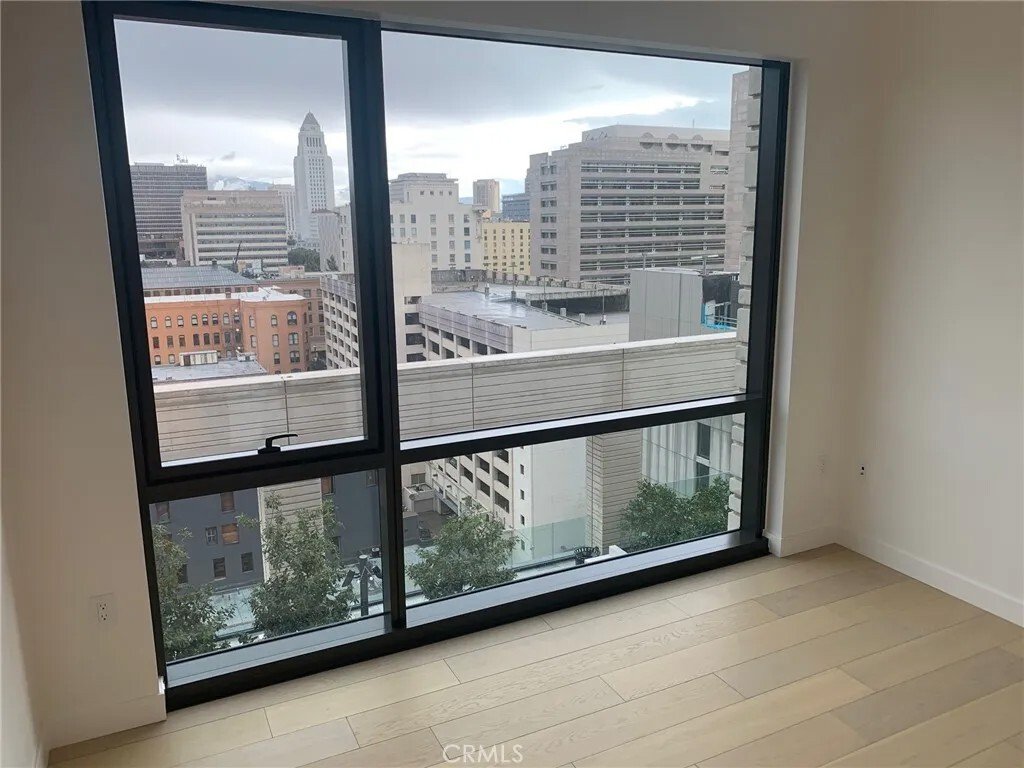 Condo in Los Angeles, California, United States 5 - 18354868