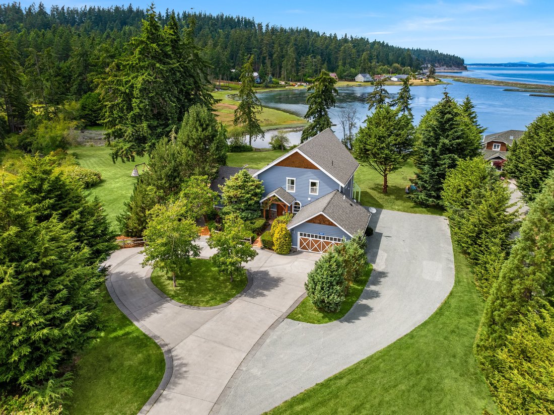 House in Coupeville, Washington, United States 1 - 18352742