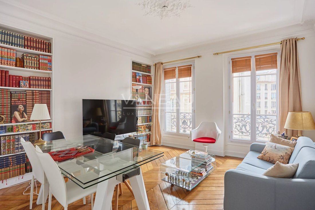 Apartment in Notre Dame des Champs, Paris 6e Arrondissement, Paris 1 - 18355839