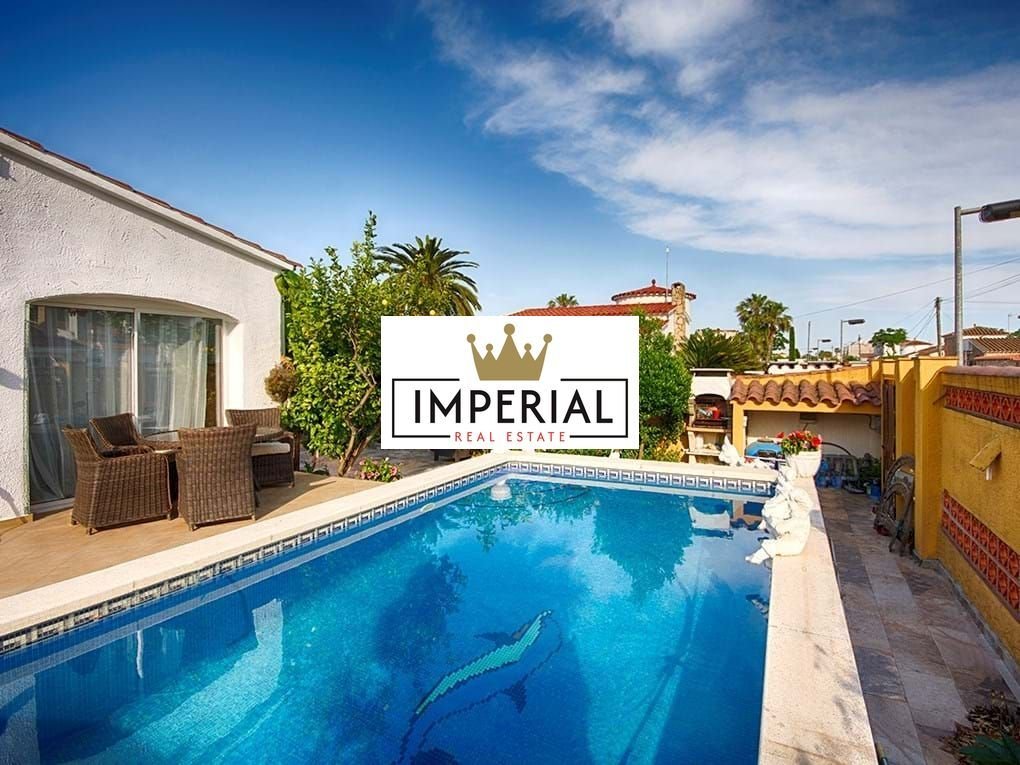 House in Empuriabrava, Catalonia, Spain 4 - 18352393