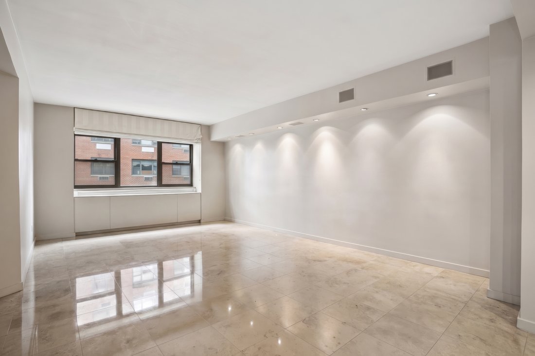 Co Op in New York, New York, United States 4 - 18355580