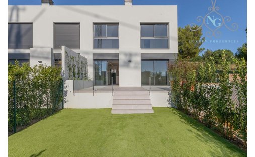 Townhouse in Santa Cristina d'Aro, Catalonia, Spain 1