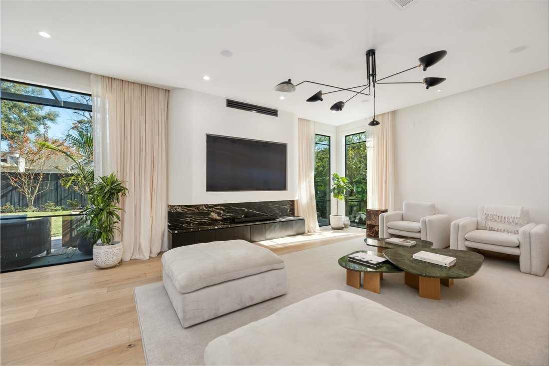 House in Houston, Texas, United States 4 - 18350842
