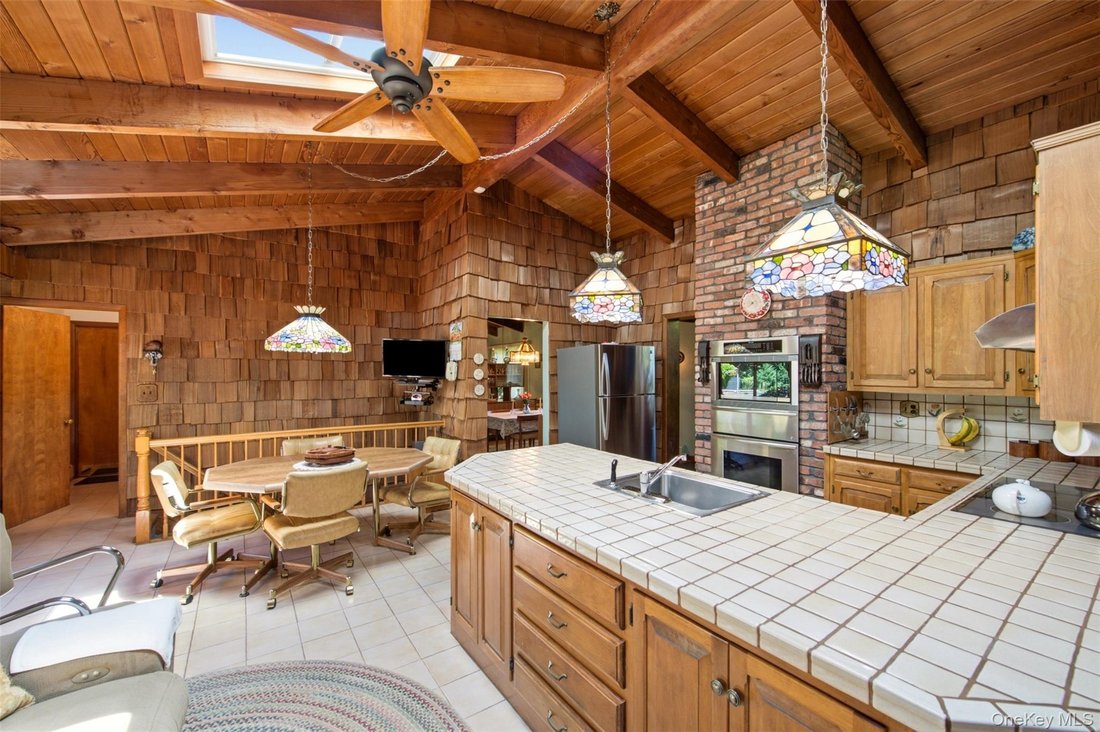 House in Northport, New York, United States 5 - 18352903