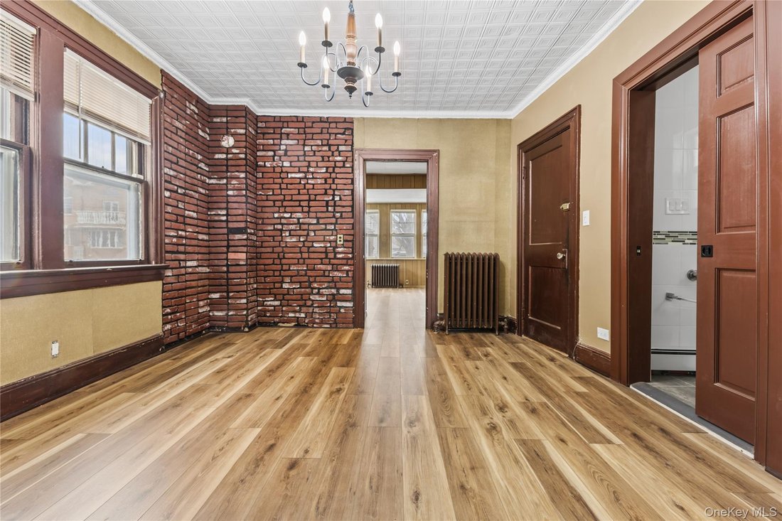 Apartment in New York, New York, United States 5 - 18352293