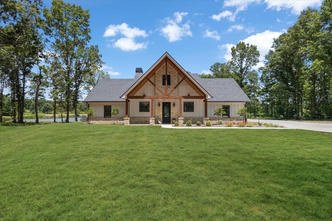 House in Gilmer, Texas, United States 1 - 18353360