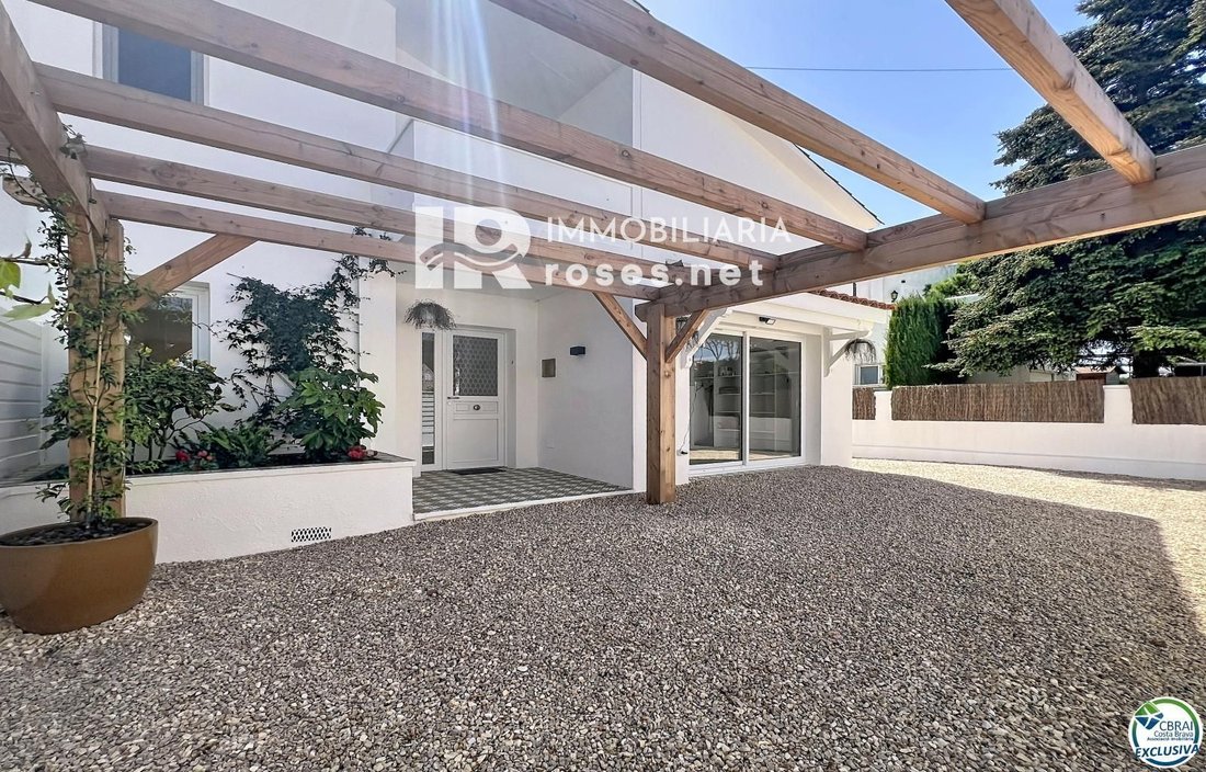 House in Empuriabrava, Catalonia, Spain 2 - 18351723