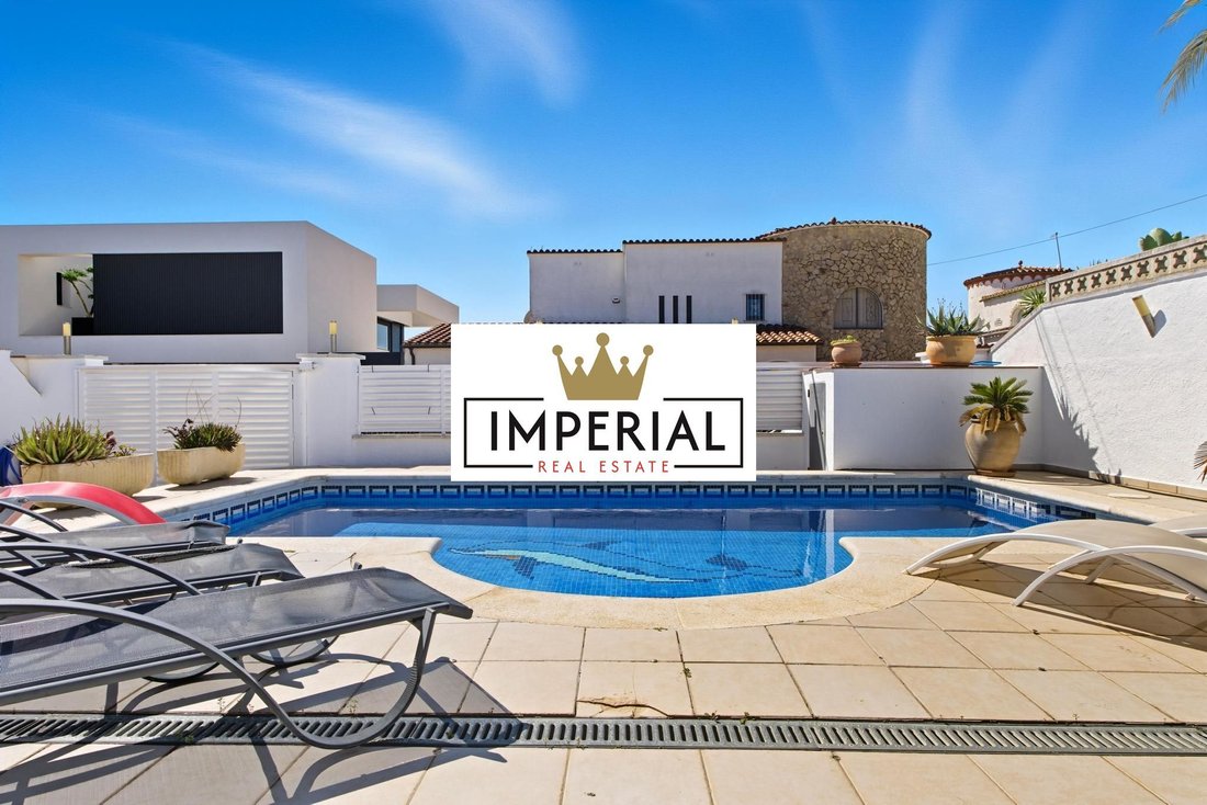 House in Empuriabrava, Catalonia, Spain 4 - 18352528
