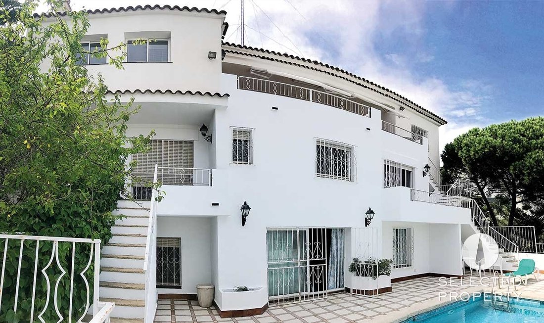 Townhouse in Roses, Catalonia, Spain 1 - 18351318