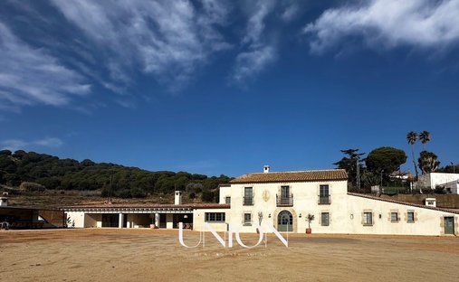 Villa in Tiana, Catalonia, Spain 1