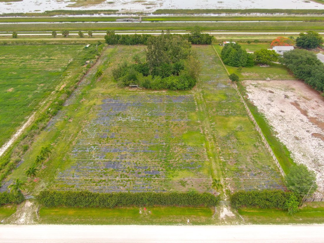 Land in Loxahatchee, Florida, United States 2 - 18353808