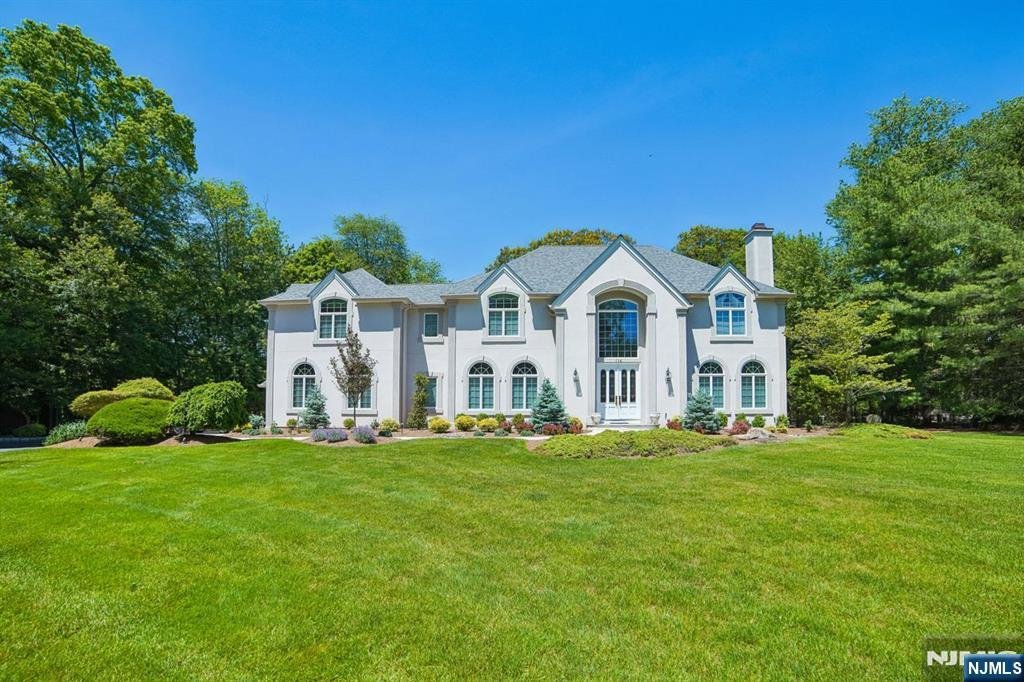 House in Allendale, New Jersey, United States 5 - 18352458