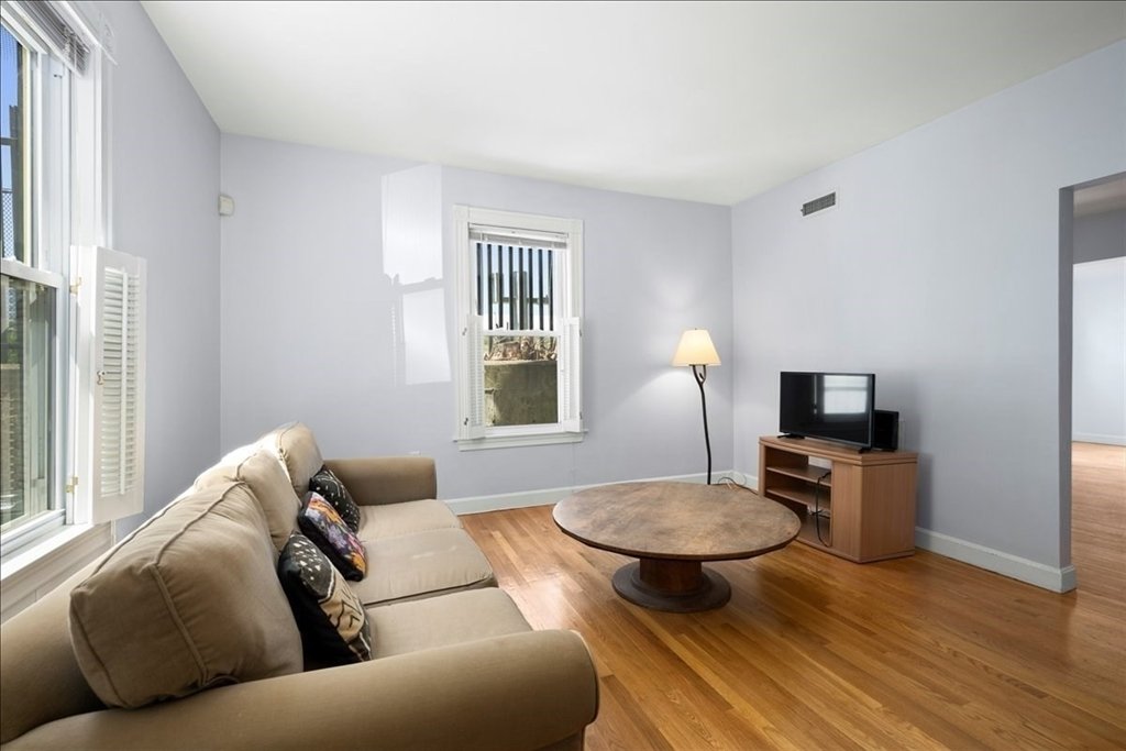 Condo in Somerville, Massachusetts, United States 4 - 17800027
