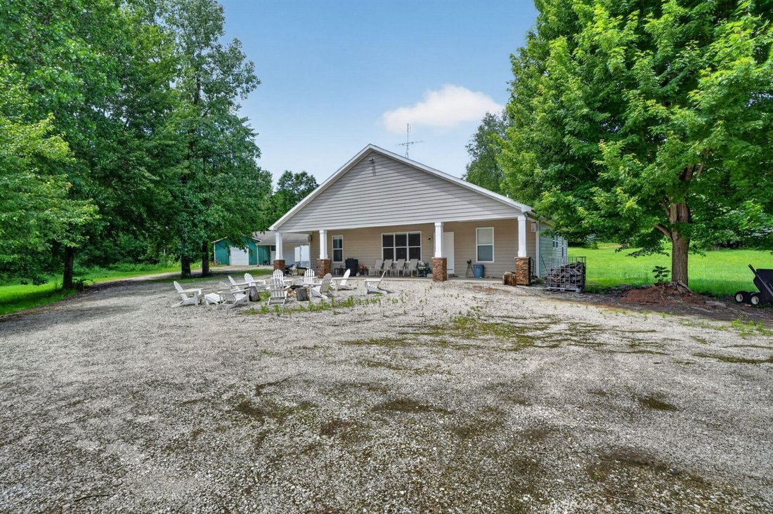 House in Cassopolis, Michigan, United States 4 - 18356413