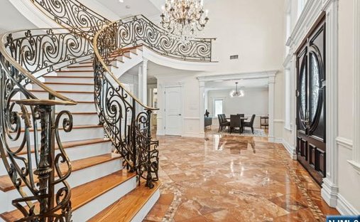 House in Cliffside Park, New Jersey, United States 1