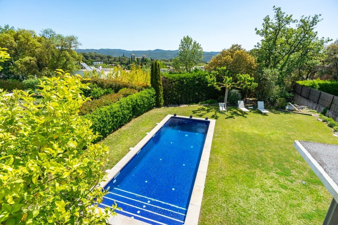 Chalet in Girona, Catalonia, Spain 1 - 18352110
