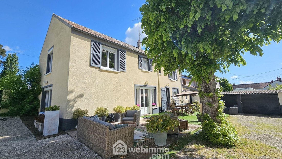 Villa in Maisse, Ile-de-France, France 2 - 18351544