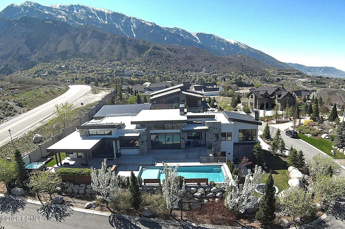 House in Cottonwood Heights, Utah, United States 1 - 18354368