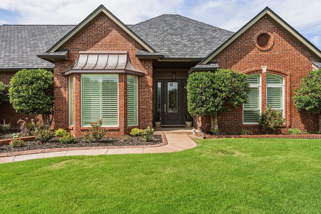 Edmond, Oklahoma, United States 2 - 18356640