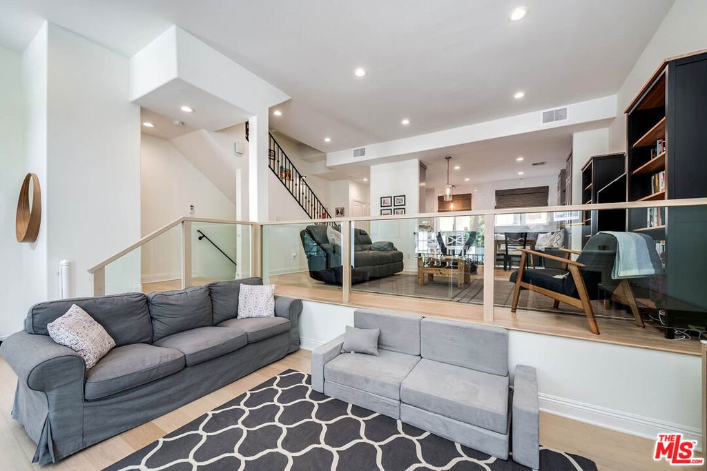 Townhouse in Los Angeles, California, United States 1 - 18354945