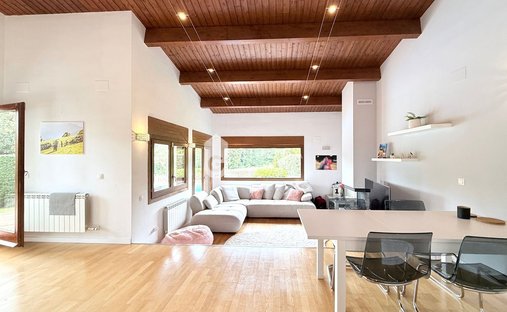 Villa in Sant Julia de Ramis (District), Sant Julia de Ramis, Spain 1