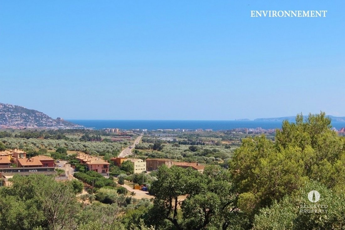 Apartment in Roses, Catalonia, Spain 3 - 18352192