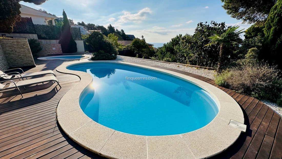 Villa in Lloret de Mar, Catalonia, Spain 1 - 18354871
