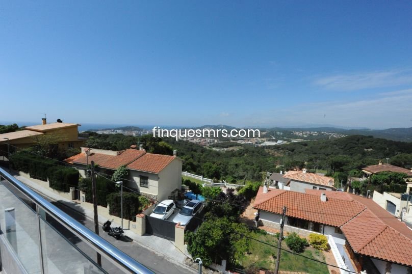 Villa in Lloret de Mar, Catalonia, Spain 3 - 18354703