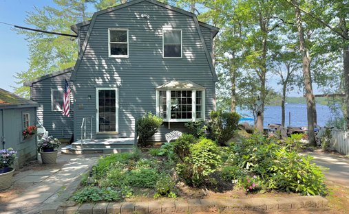 House in Standish, Maine, United States 1