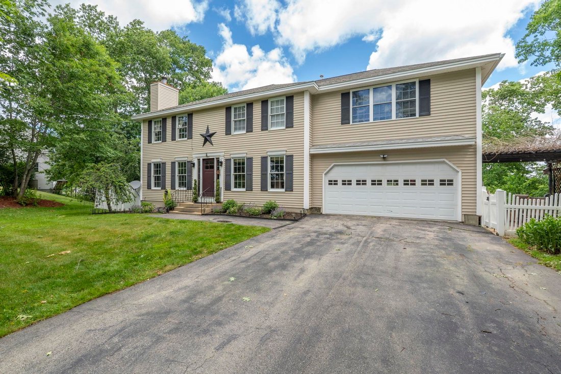 House in Derry, New Hampshire, United States 2 - 18263097