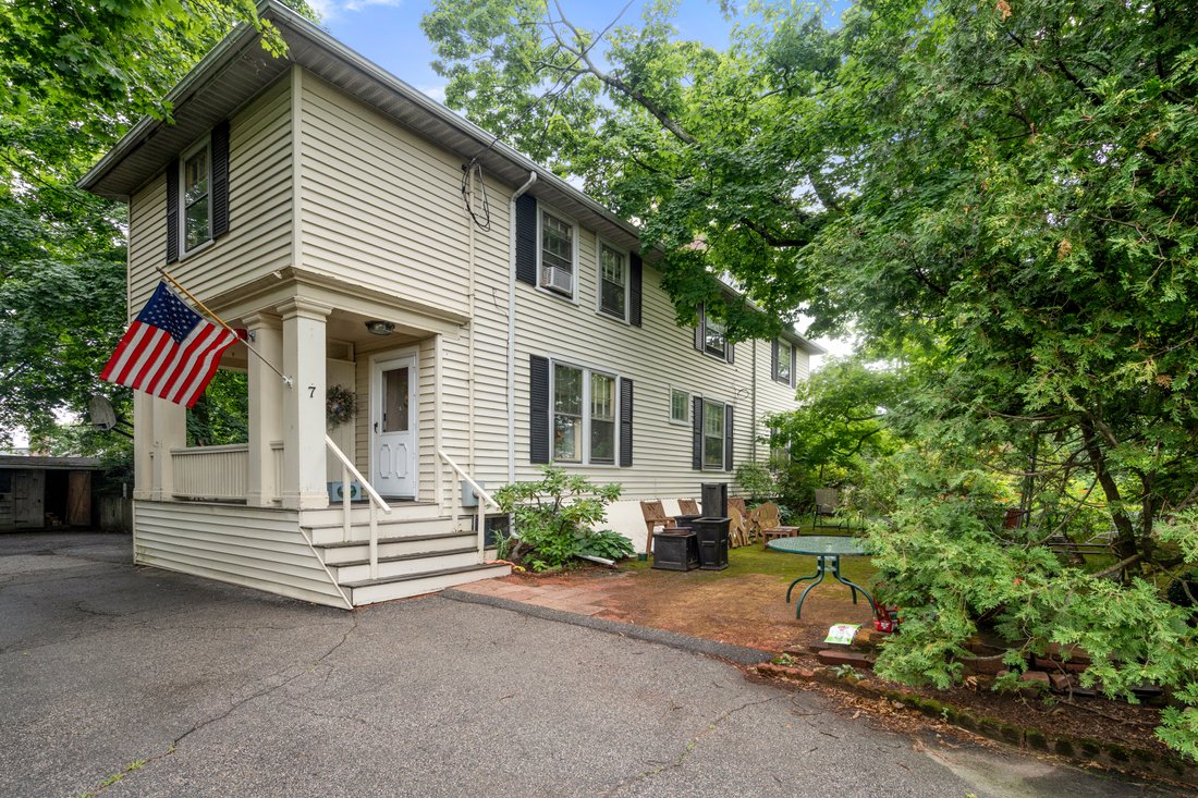 House in Arlington, Massachusetts, United States 2 - 18353185