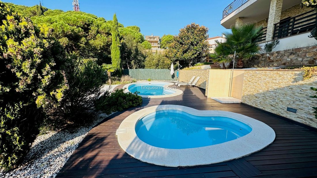 Villa in Lloret de Mar, Catalonia, Spain 5 - 18354871