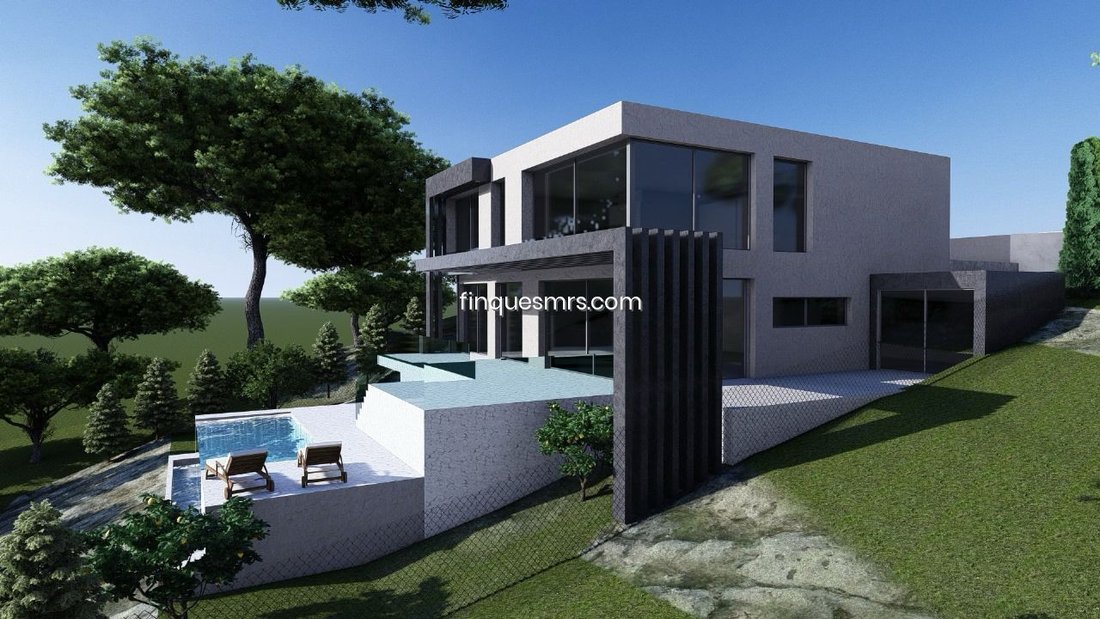 Land in Lloret de Mar, Catalonia, Spain 2 - 18354458