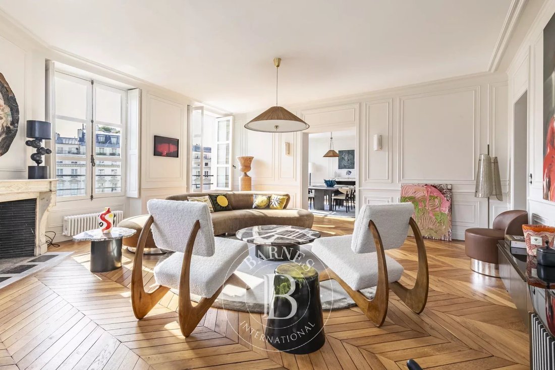 Apartment in Invalides, Paris 7e Arrondissement, Paris 4 - 18350885