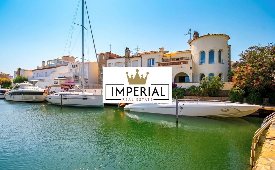 House in Empuriabrava, Catalonia, Spain 2 - 18351709