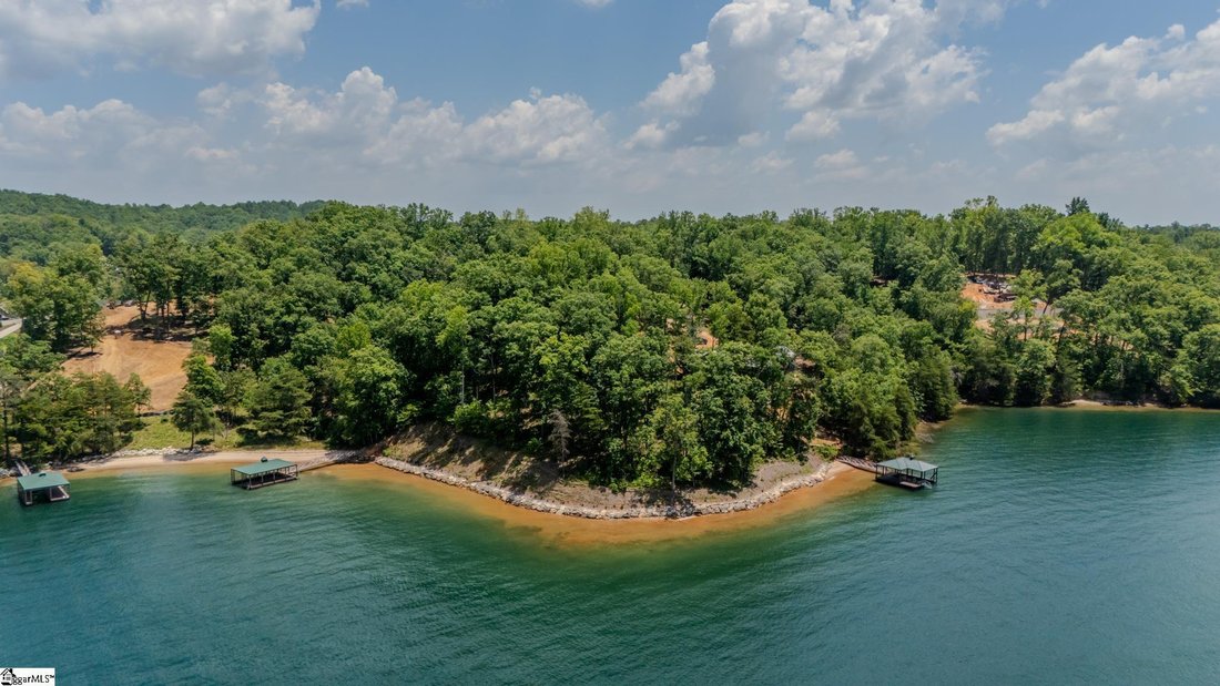 Land in Six Mile, South Carolina, United States 1 - 18316945