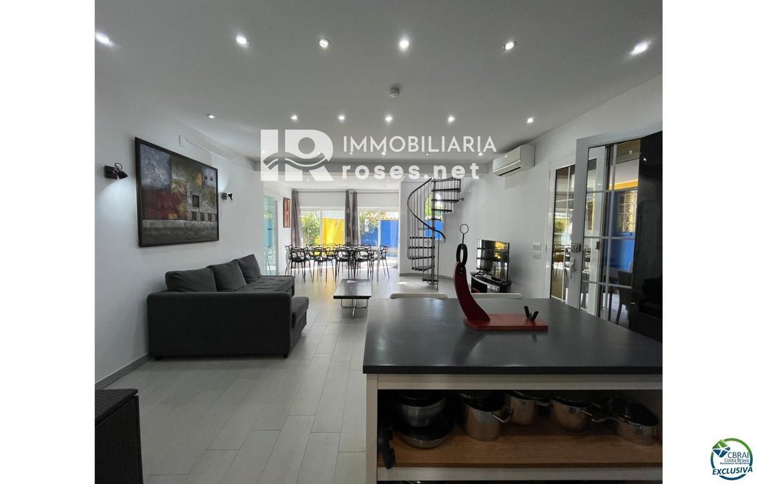 House in Empuriabrava, Catalonia, Spain 1 - 18351705