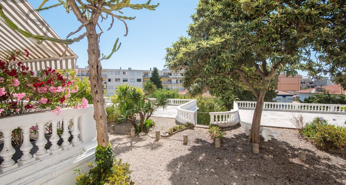 Apartment in Fleurs-Gambetta, Nice, France 3 - 18355855
