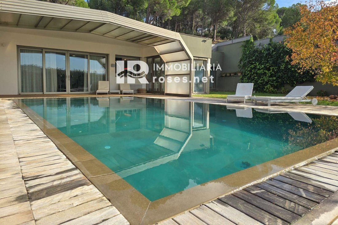 Chalet a la Jonquera, Catalogna, Spagna 1 - 18351189