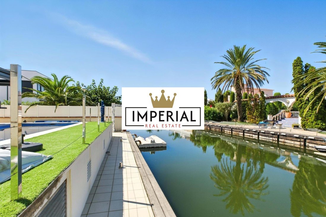 House in Empuriabrava, Catalonia, Spain 3 - 18352418