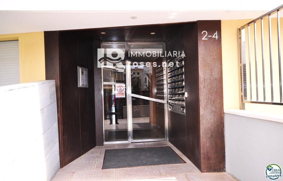 Apartment in Roses, Catalonia, Spain 4 - 18352145