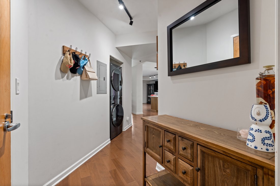 House in Chicago, Illinois, United States 2 - 18353069