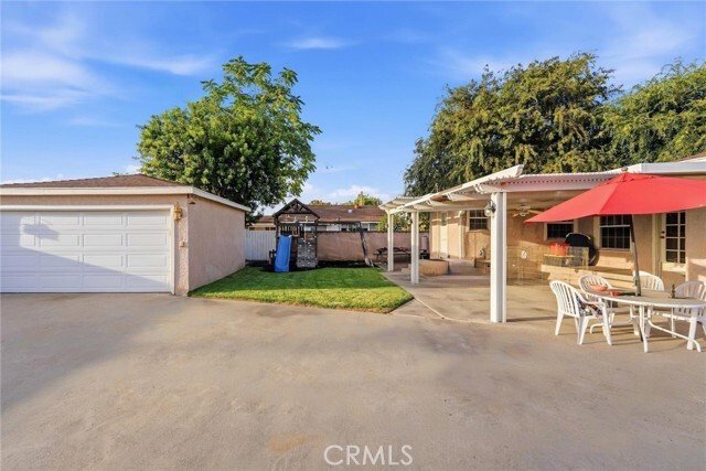 Pico Rivera, California, United States 4 - 18327753
