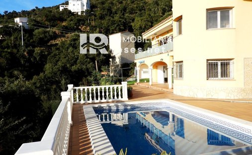 House in Roses, Catalonia, Spain 1